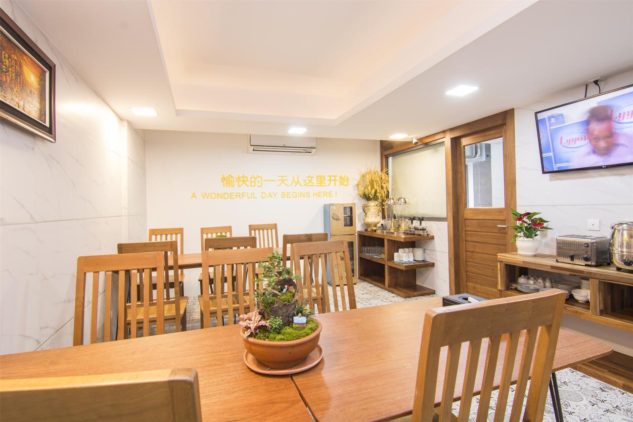 City Comfort Hotel Royal Palace Phnom Penh Eksteriør billede